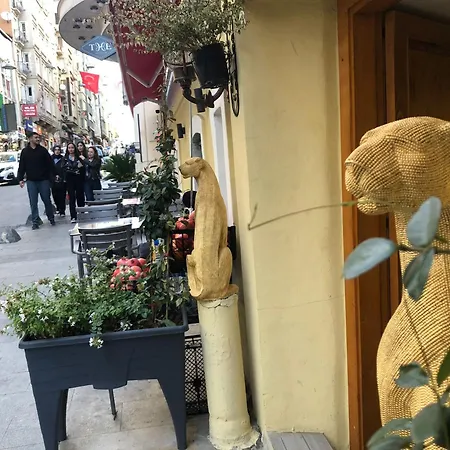Bed and breakfast Galata By Rich Estambul