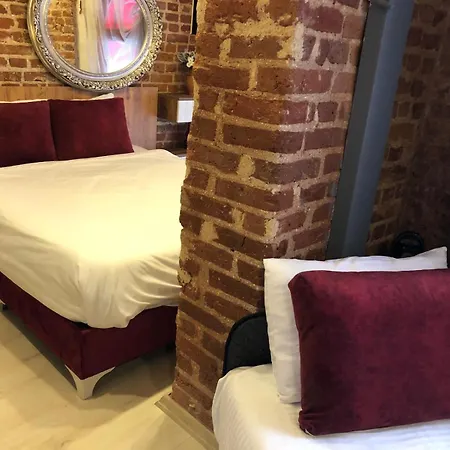 Galata By Rich Bed and breakfast