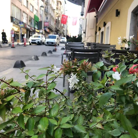 Galata By Rich Bed & Breakfast